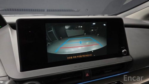 Toyota Prius XLE 2.0 2024
