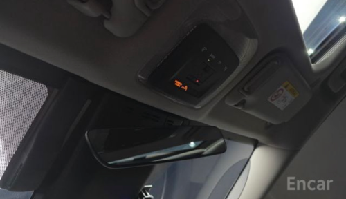 Toyota Prius XLE 2.0 2024