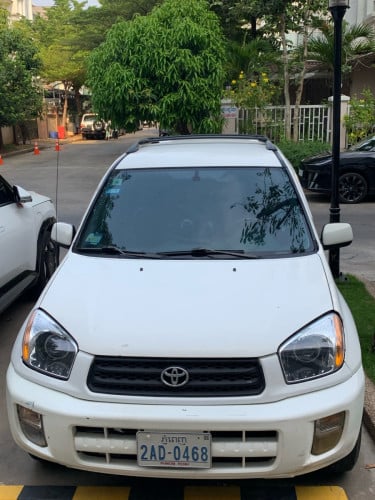 RAV4 2001 P1 White PNH Sen Sok