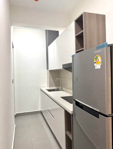 Urban village phase 2 condo for rent one bedroom