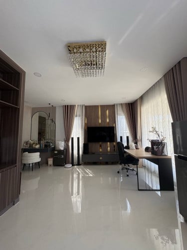 Villa 5bed at Borey Chip Mong 6A Rental $2500/month