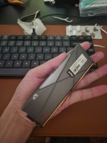 XPG RGB DDR4 X16Gb មួយទឹក