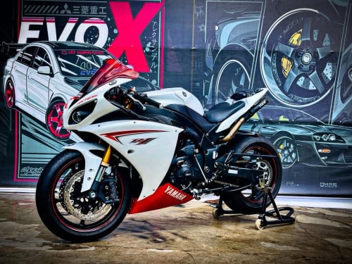 Yamaha R1 09 fulltax