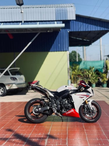 Yamaha R1 09 fulltax