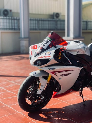 Yamaha R1 09 fulltax