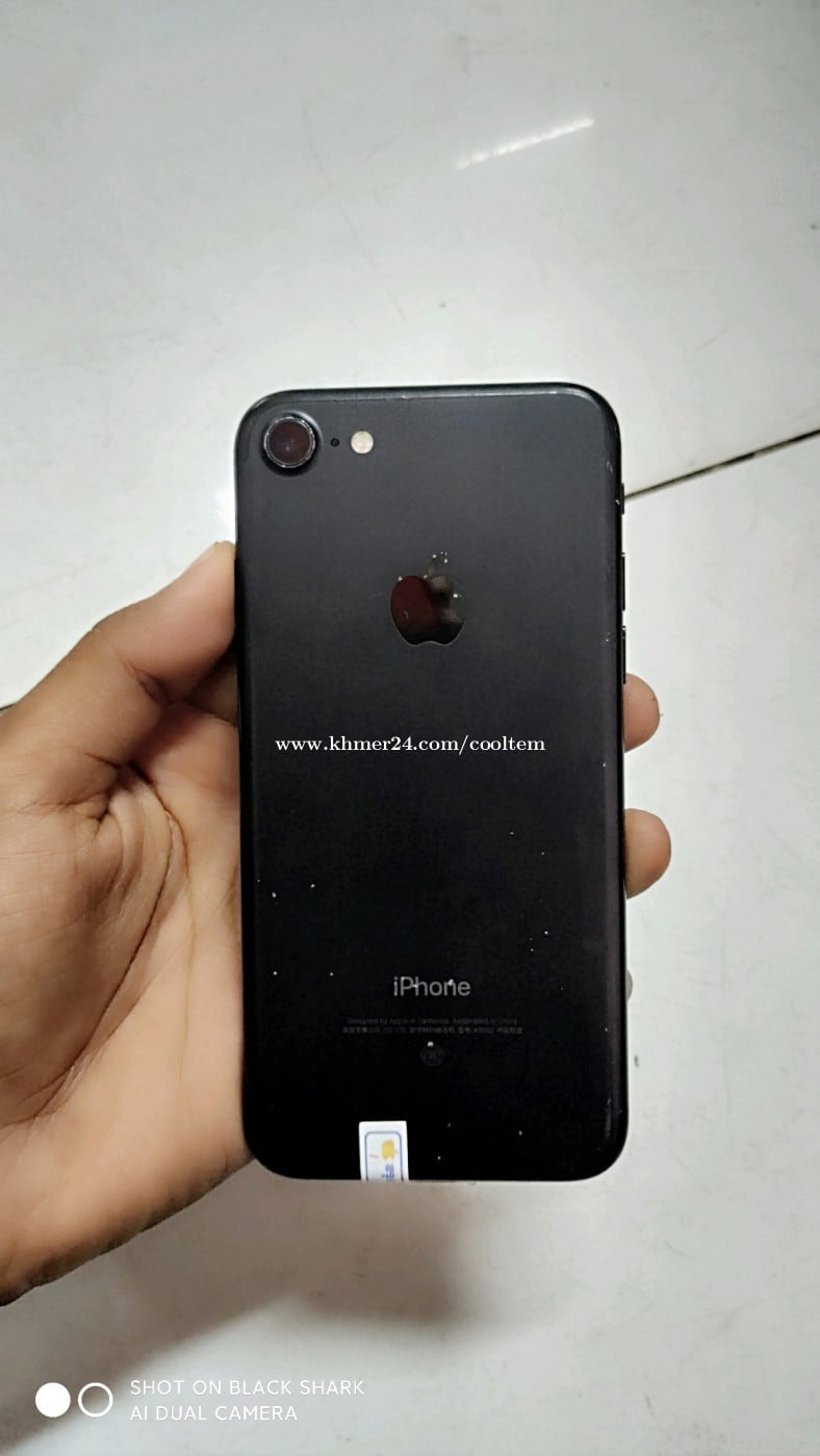 iPhone 7G black អត់ជាប់អីទាំងអស់