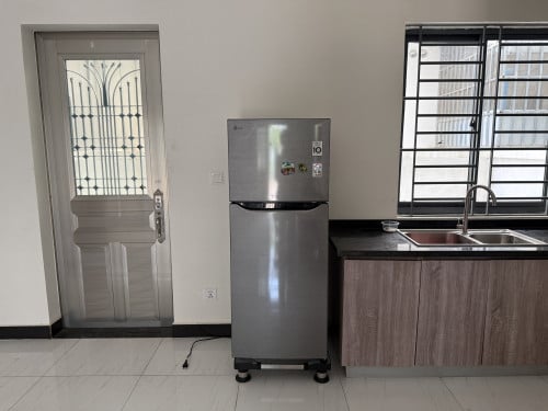 ផ្ទះ​ជួល​  ជួល​រយៈពេល​ខ្លី​ /វែង