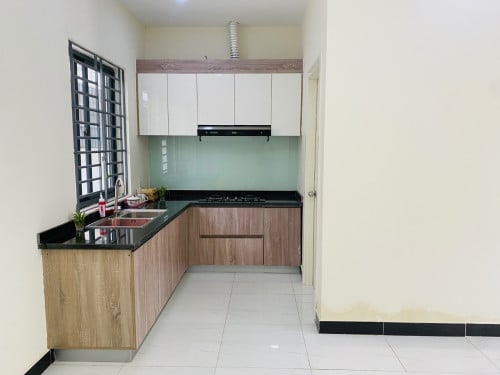 ផ្ទះ​ជួល​  ជួល​រយៈពេល​ខ្លី​ /វែង