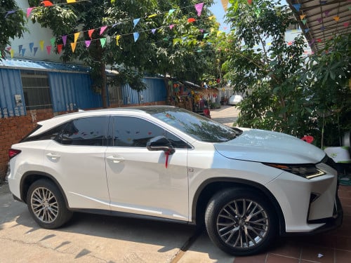 ឡានលក់