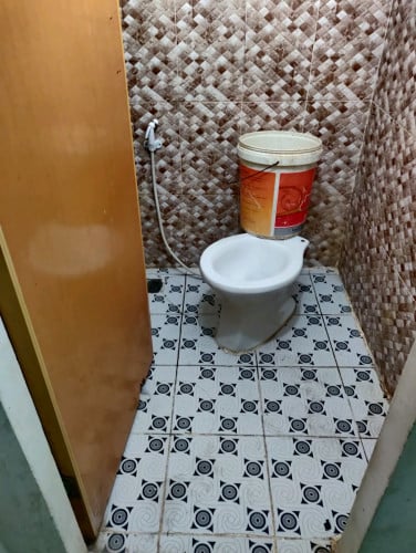 បន្ទប់ជួល