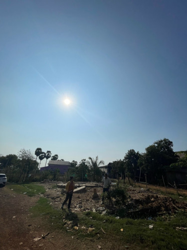 ដីលក់បន្ទាន់ប្រញាប់លុយ