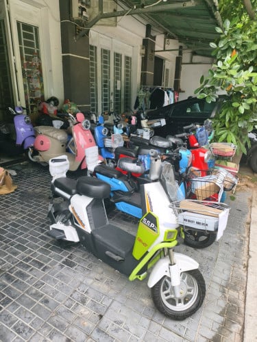 មានលក់កង់និងម៉ូតូអគ្គីសនីមានគុណភាពល្អ