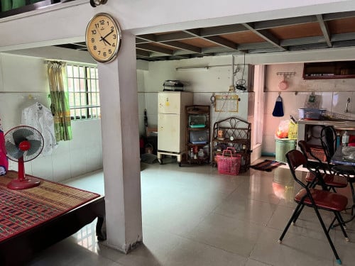 ផ្ទះជួល1ខ្នងមាន3បន្ទប់ 250$ ជិតផ្សារទឹកថ្លា លើផ្លូវសហព័ន្ធរុស្ស៊ី House for Rent on Russian Blvd