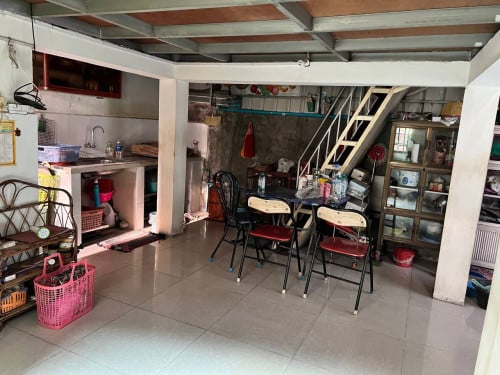 ផ្ទះជួល1ខ្នងមាន3បន្ទប់ 250$ ជិតផ្សារទឹកថ្លា លើផ្លូវសហព័ន្ធរុស្ស៊ី House for Rent on Russian Blvd