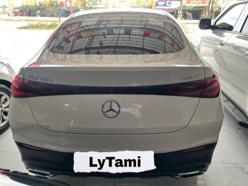 ឡានថ្មី 1000km