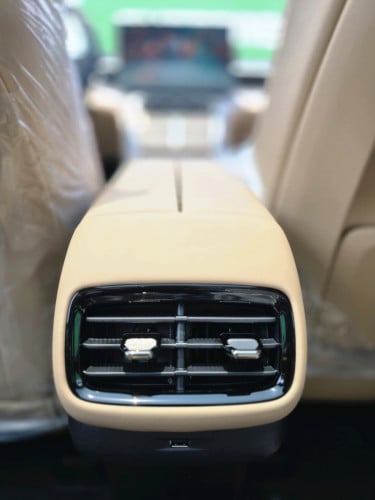 មានក្នុងស្តុកស្រាប់!2026 GAC i60 REEV 210 （plug in Hybrid)