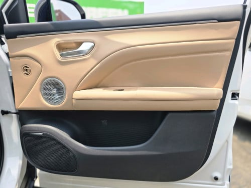មានក្នុងស្តុកស្រាប់!2026 GAC i60 REEV 210 （plug in Hybrid)