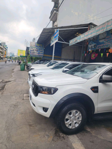 មានលក់ Ford .Masda .Revo