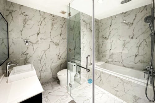 #FORSALE 20th Floor 2-Bedroom Condo -📍J Tower 2, BKK1, Phnom Penh