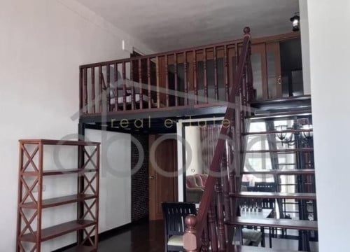 ផ្ទះសំរាប់ជួលជាន់ទី១មាត់ទន្លេ ដូនពេញ  / House first floor  River side Daun Penh for rent