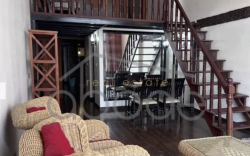 ផ្ទះសំរាប់ជួលជាន់ទី១មាត់ទន្លេ ដូនពេញ  / House first floor  River side Daun Penh for rent