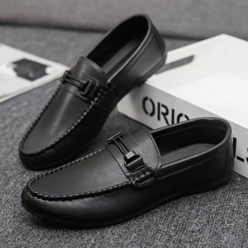 ស្បែកជើងប៊ូបុរស Men Shoes