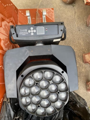 ភ្លើងញ៉ាក់ អកកេស អកកាដង់ Only light for sell