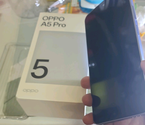 លក់ប្រញាប់ oppo A5 pro ក្រុមហ៊ុន 99.999%