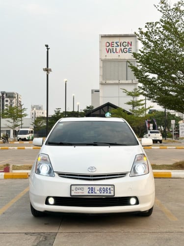 ឡានលក់បងប្អូនToyota Prius 06 Fullតមៃ្ល12000$ចរចារបាន🤑