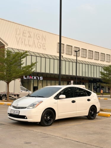 ឡានលក់បងប្អូនToyota Prius 06 Fullតមៃ្ល12000$ចរចារបាន🤑