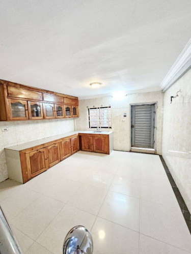 🏠ផ្ទះជួល 📍ទីតាំង ចម្ការស្វាយ ✅8បន្ទប់គេង 9បន្ទប់ទឹក