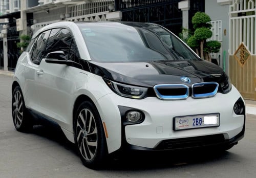 🔥BMWI3 015សាំង+អគ្គីសនី Fullម៉ាសុីនប្រអប់លេខអ៊ែម សន្សំសំចៃច្រេីន សេនស័រមួយជុំឡាន