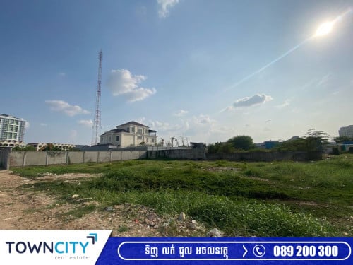 🗣️ដីខ្នាតវីឡា(លក់បន្ទាន់ខ្លាំង) នៅសង្កាត់គីឡូម៉ែត្រលេខ៦ ខណ្ឌឬស្សីកែវ