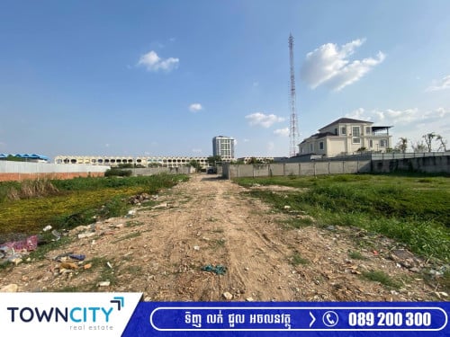 🗣️ដីខ្នាតវីឡា(លក់បន្ទាន់ខ្លាំង) នៅសង្កាត់គីឡូម៉ែត្រលេខ៦ ខណ្ឌឬស្សីកែវ