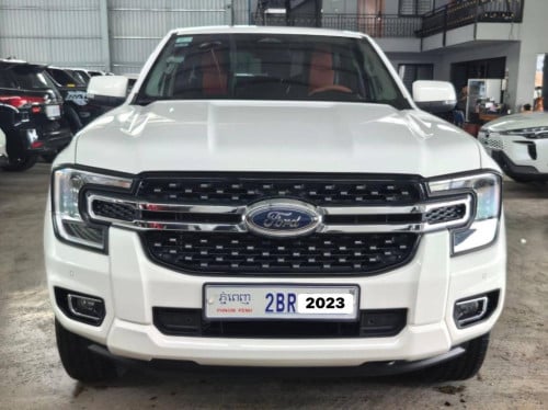 🚗Ford Ranger XLT ឆ្នាំ2023  ថ្មីខ្លាំង🎉កាត់ពីរម្ចាស់ដេីម សោពីរគ្រាប់🎉