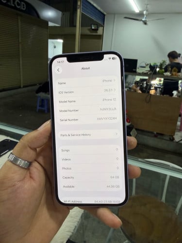 12 64G មានស្កេន