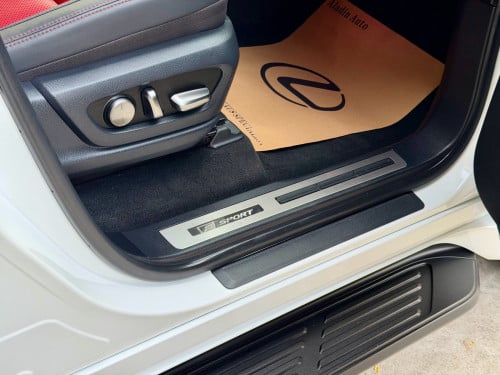 2024 Lx 600 F sport 1800km ប៉ុណ្ណោះ