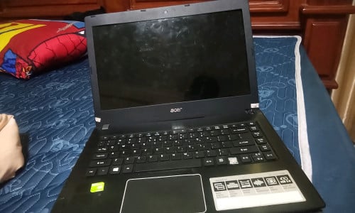 Acer aspire E14 broken screen, baterry and no RAM