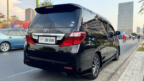 Alphard 2010 for sell full option