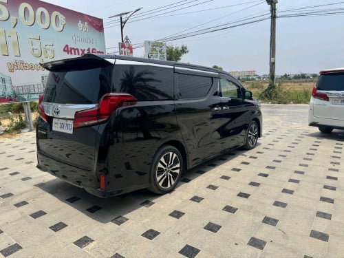 Alphard2018/តំលៃពិសេសមានលុយ25000កដឡានបានភ្លាមៗ