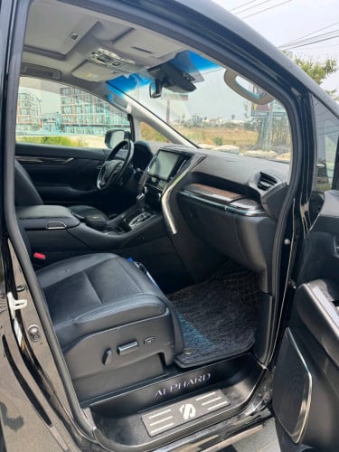Alphard2018/តំលៃពិសេសមានលុយ25000កដឡានបានភ្លាមៗ