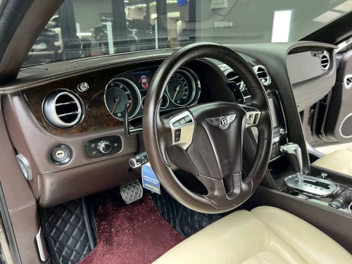 Benstley GT coupe 2013 (ម្ចាស់ផ្ទាល់)
