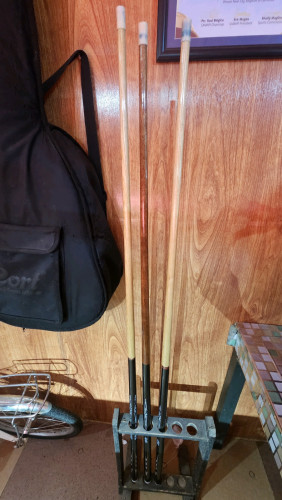 Riley Billiard table set (negotiable)