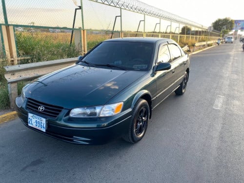 Camry 1997 ស្អាតសម្រាប់បងប្អូនអ្នកទិញជិះមិនខកចិត្តទេ
