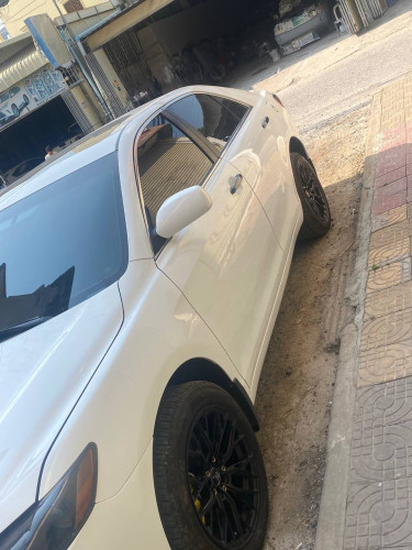 Camry XLE ឆ្នាំ2007 ធានាឡានថ្មី