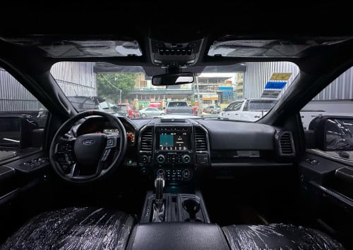 Ford F-150 Raptor 2018 Performance