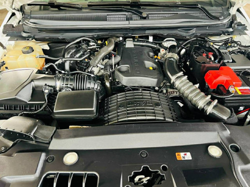 Ford Ranger 2020Full option (ឆ្វេងសុីន)ចូលតាមក្រុមហ៊ុន ford Wildtrak full option