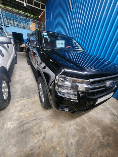 Ford XL 2024 ខ្មៅរលោង