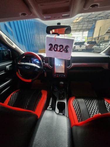 Ford XL 2024 ខ្មៅរលោង