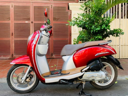 Honda Scoopy (770$,from Japan)
